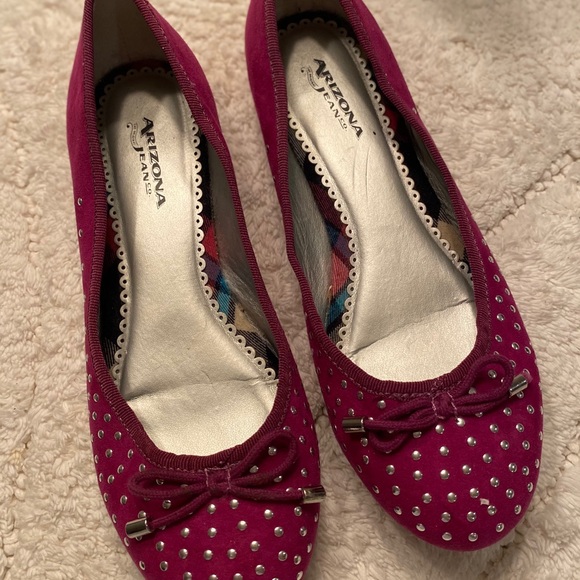 Arizona Jean Flats - Picture 6 of 9